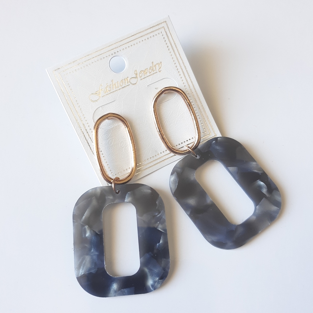 Fashion Jewelry Acrylic Earrings - Picture 1 of 5